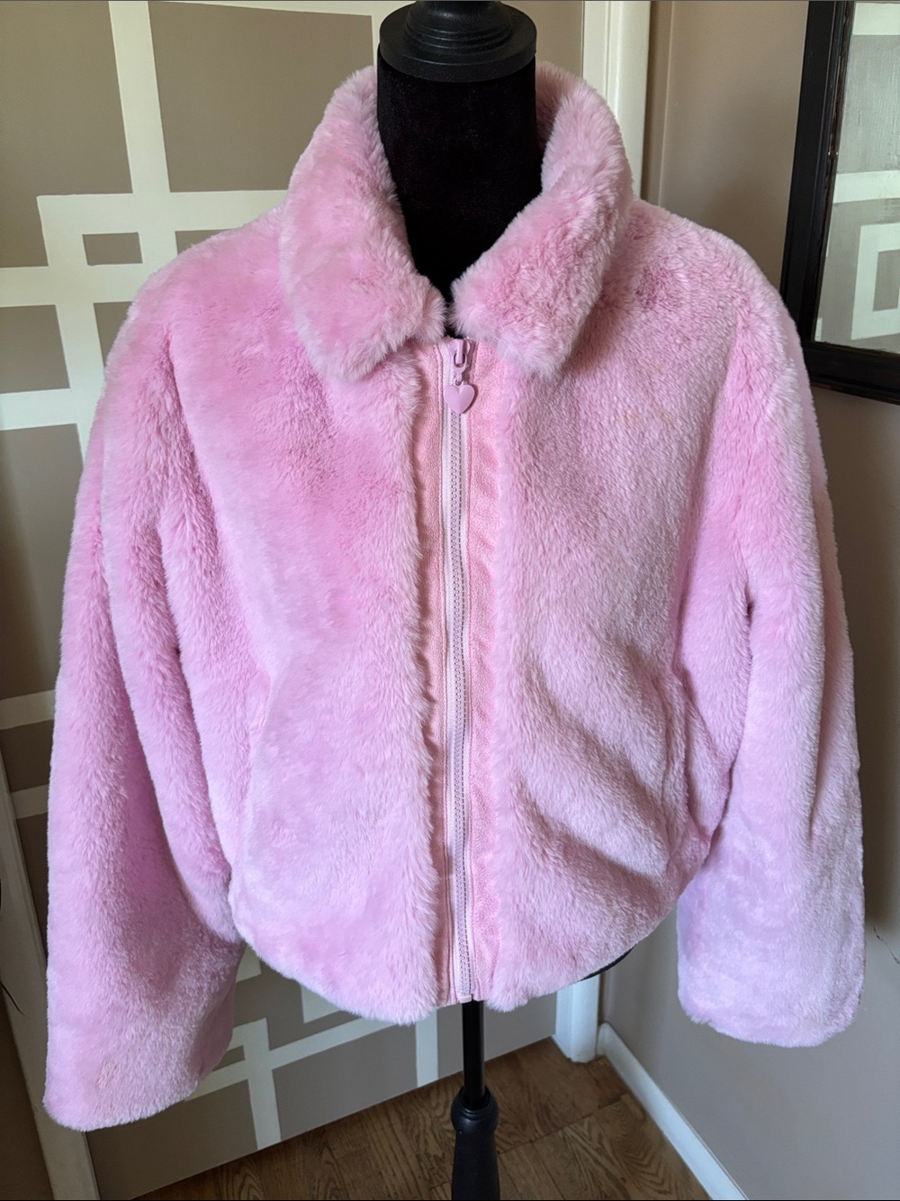 Sugar Thrillz Pink Faux Fur Full Zip Cropped Jacket Plus Sz XXL EXC CONDITION